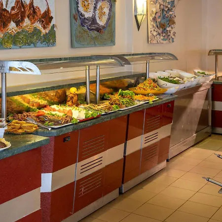Hotel Eden Gardens