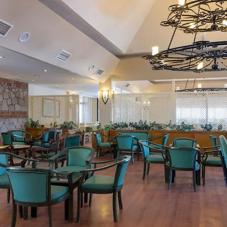 Eden Gardens Hotel