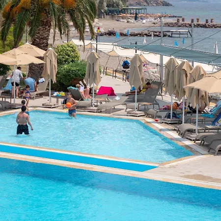 Eden Gardens Hotel 4*