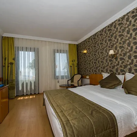 Eden Gardens Hotel